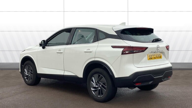 Nissan Qashqai 1.3 DiG-T MH Acenta Premium 5dr Petrol Hatchback